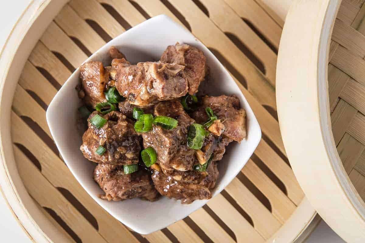 5 mins prep to make this popular dim sum pressure cooker spare ribs with black bean sauce. Tender, moist, and juicy pork spare ribs is perfect over rice.