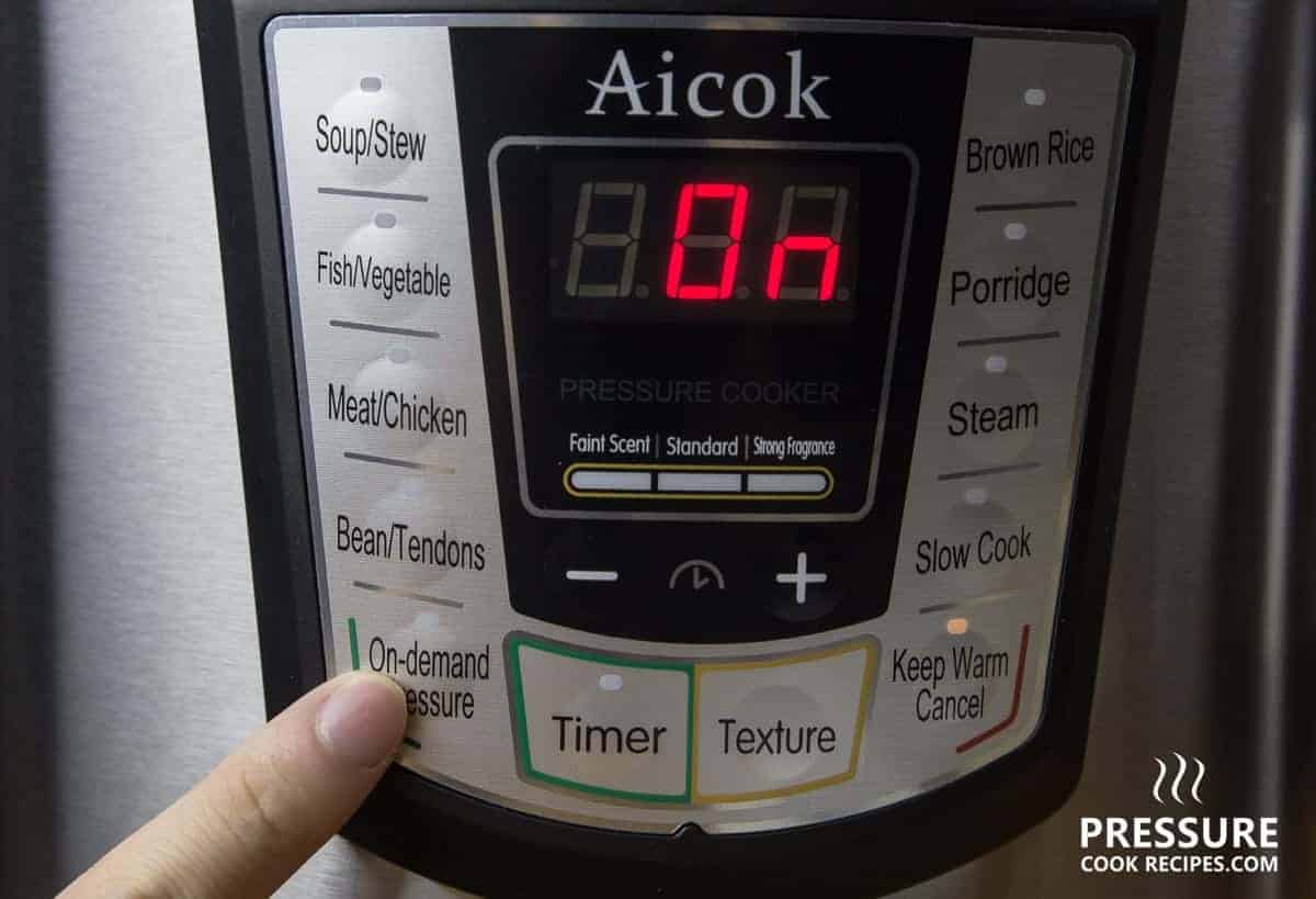Aicok 7in1 MultiFunctional Programmable Electric Pressure Cooker