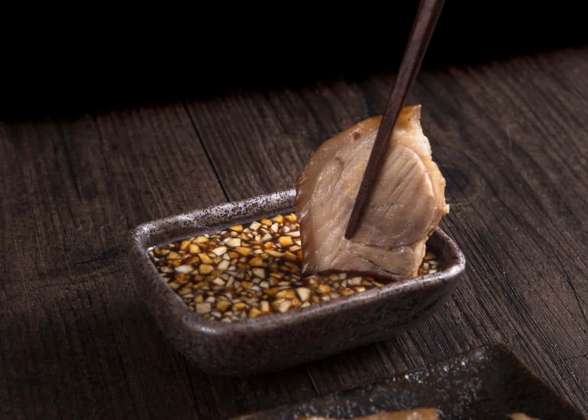 Pressure Cooker Braised Pork Hock 台式萬巒豬腳 Amy + Jacky