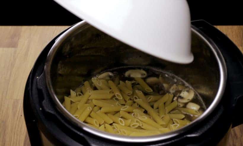 Cook penne pasta in Instant Pot Pressure Cooker    #AmyJacky #InstantPot #PressureCooker #recipe #pasta #easy #healthy