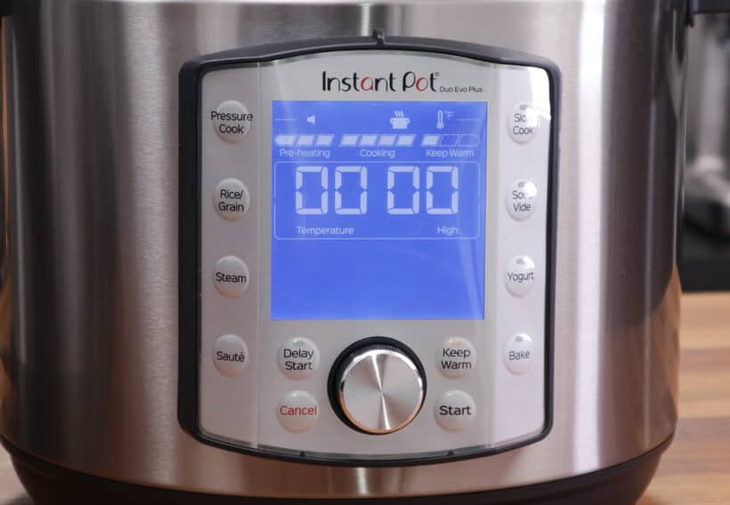 https://www.pressurecookrecipes.com/wp-content/uploads/2016/11/Instant-Pot-Water-Test-Keep-Warm-Mode-Duo-Evo-Plus-820x568.jpg