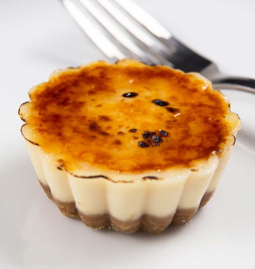 https://www.pressurecookrecipes.com/wp-content/uploads/2016/11/instant-pot-creme-brulee-cheesecake-bites-820x866.jpg