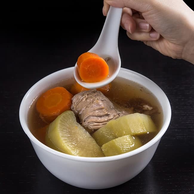 Pressure Cooker Chinese Recipes: Pressure Cooker Pork Shank Carrots Soup