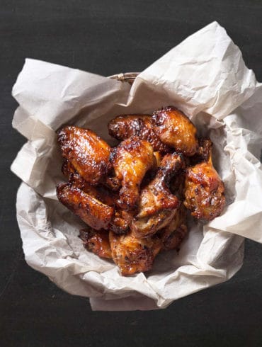 Wow your guests with these Instant Pot Electric Pressure Cooker Party Food Recipes - Party Appetizers, Entrees & Desserts!