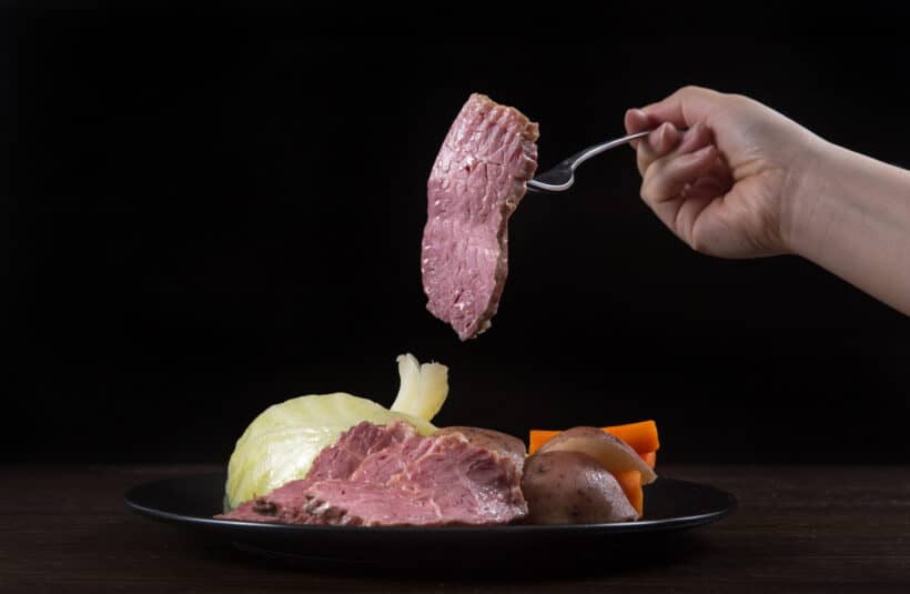 instant pot corned beef | corned beef instant pot | instant pot corned beef and cabbage | pressure cooker corned beef | corned beef cabbage instant pot | corned beef brisket instant pot