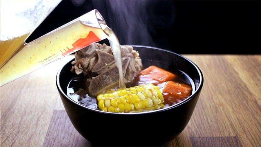 Instant Pot Chinese Pork Bone Soup 紅蘿蔔粟米豬骨湯 | Amy + Jacky