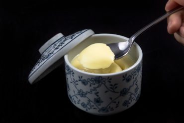 Instant Pot HK Egg Custard Recipe (Pressure Cooker HK Egg Custard): 4-ingredient and 4 Steps to make silky smooth Egg Custard that melts satisfyingly in your mouth. Light Pressure Cooker Dessert in 20 mins.