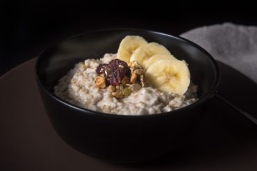 How to cook Creamy Instant Pot Coconut Oatmeal Recipe (Pressure Cooker Oatmeal): Fall in love with the lingering sweet fragrance and taste, chewy yet luxurious mouthfeel. So addictive to eat!