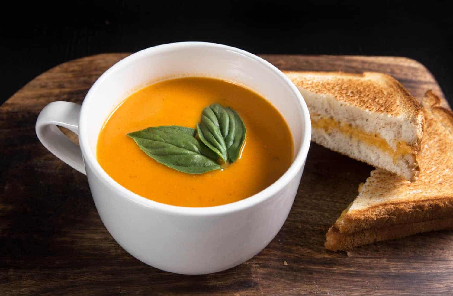 Broke out the immersion blender for this delicious and super easy tomato  soup recipe : r/instantpot