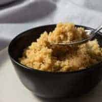 Instant Pot Quinoa | Instapot Quinoa | Pressure Cooker Quinoa | Quinoa Recipes | Instant Pot Rice | Pressure Cooker Rice | Instant Pot Healthy Recipes | Instant Pot Recipes | Pressure Cooker Recipes #instantpot #pressurecooker #rice #side #easy #healthy #vegan