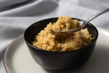 Instant Pot Quinoa | Instapot Quinoa | Pressure Cooker Quinoa | Quinoa Recipes | Instant Pot Rice | Pressure Cooker Rice | Instant Pot Healthy Recipes | Instant Pot Recipes | Pressure Cooker Recipes #instantpot #pressurecooker #rice #side #easy #healthy #vegan