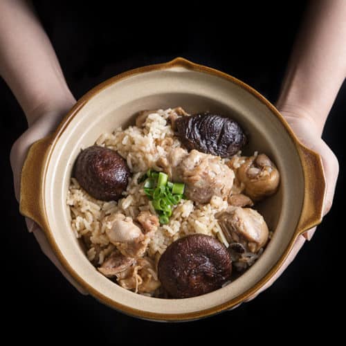 Bo Zai Fan (Chinese Chicken and Mushroom Clay Pot Rice) Recipe