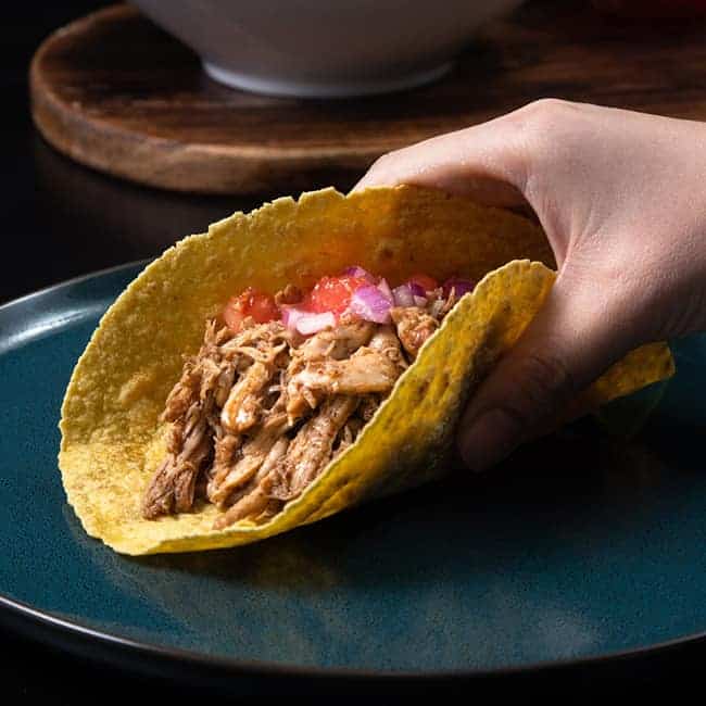 Instant Pot Memorial Day Recipes | Pressure Cooker Memorial Day Recipes: Instant Pot Chicken Tacos #InstantPot #recipes #chicken