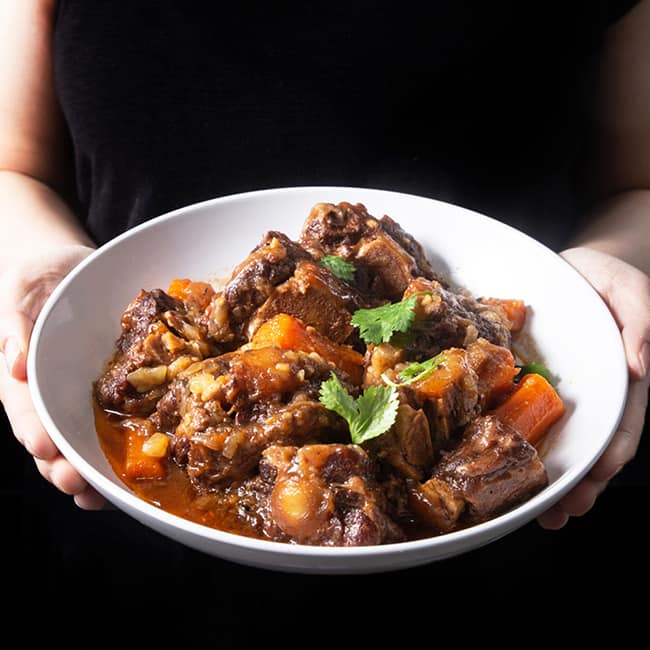 Instant Pot Oxtail #AmyJacky #InstantPot #recipes #PressureCooker