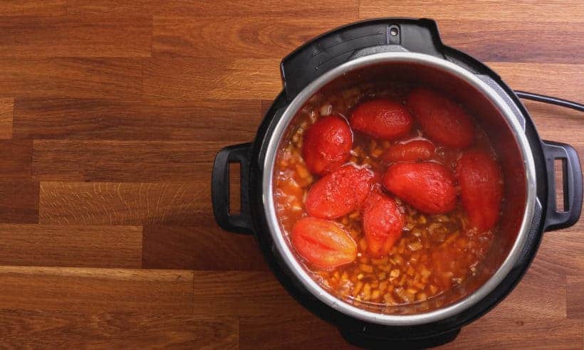 How to cook spaghetti: pressure cooked spaghetti in marinara sauce in Instant Pot  #AmyJacky #InstantPot #PressureCooker #recipe #pasta