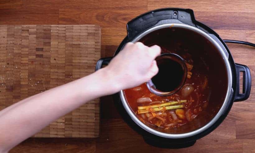 Instant Pot Bo Kho: add secret umami booster sauce in Instant Pot Pressure Cooker   #AmyJacky #InstantPot #PressureCooker #beef  #asian #recipes