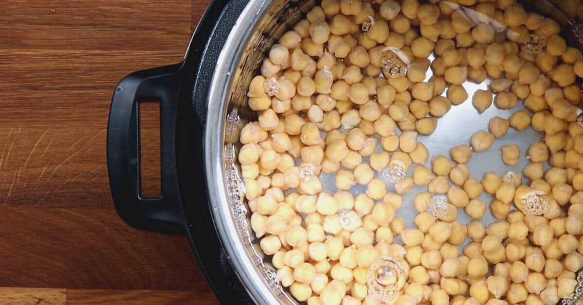 How to Cook Tender Instant Pot Chickpeas (Soak vs. No Soak Experiment) | Amy + Jacky