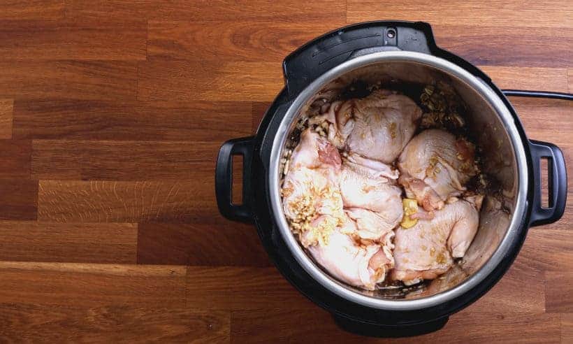 Instant Pot Chicken Recipes | Instant Pot Chicken Thighs: pressure cook lemongrass chicken in Instant Pot  #AmyJacky #InstantPot #PressureCooker #recipes #chicken #asian