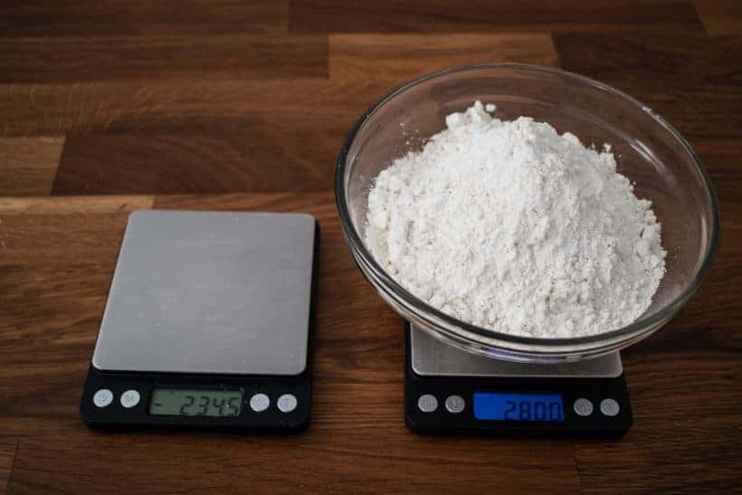 Instant Pot Banana Bread: measure flour  #AmyJacky #InstantPot #PressureCooker #recipes