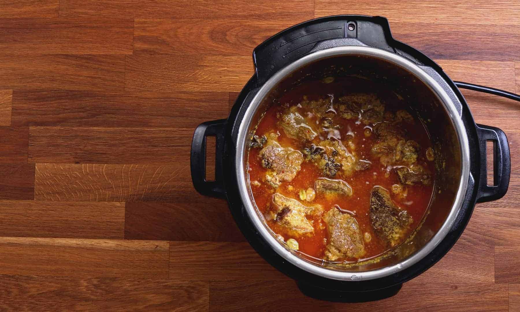 Instant Pot Beef Rendang Tested by Amy + Jacky