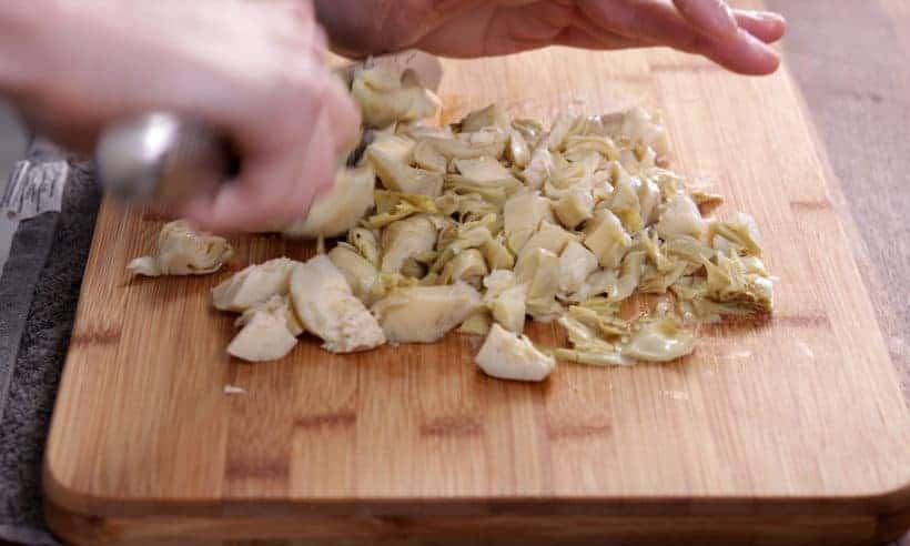 chop artichoke hearts  #AmyJacky #InstantPot #PressureCooker #AirFryer #recipes 