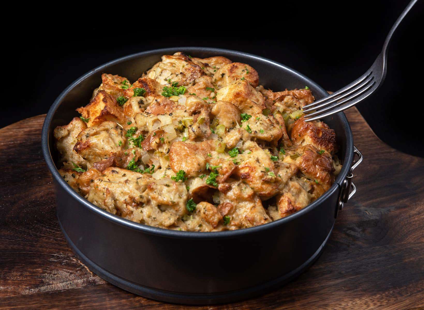 https://www.pressurecookrecipes.com/wp-content/uploads/2019/12/instant-pot-stuffing.jpg