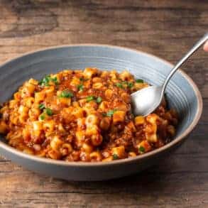 instant pot goulash | goulash instant pot | instant pot american goulash | easy instant pot goulash recipe | pressure cooker goulash | goulash in instant pot | instant pot beef goulash #AmyJacky #InstantPot #PressureCooker #recipe #beef #pasta #KidFriendly