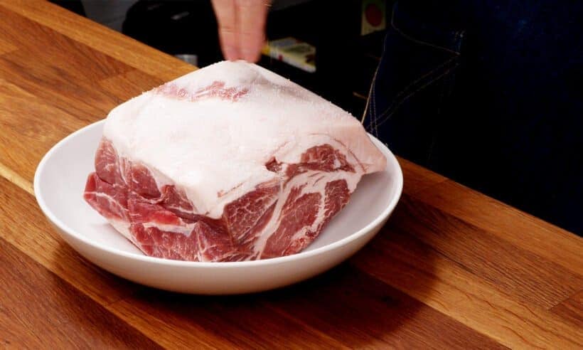 season pork shoulder  #AmyJacky #recipe #pork