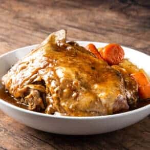 instant pot lamb | pressure cooker lamb | instant pot lamb roast | lamb shoulder instant pot | pressure cooker lamb shoulder #AmyJacky #InstantPot #PressureCooker #recipe #lamb