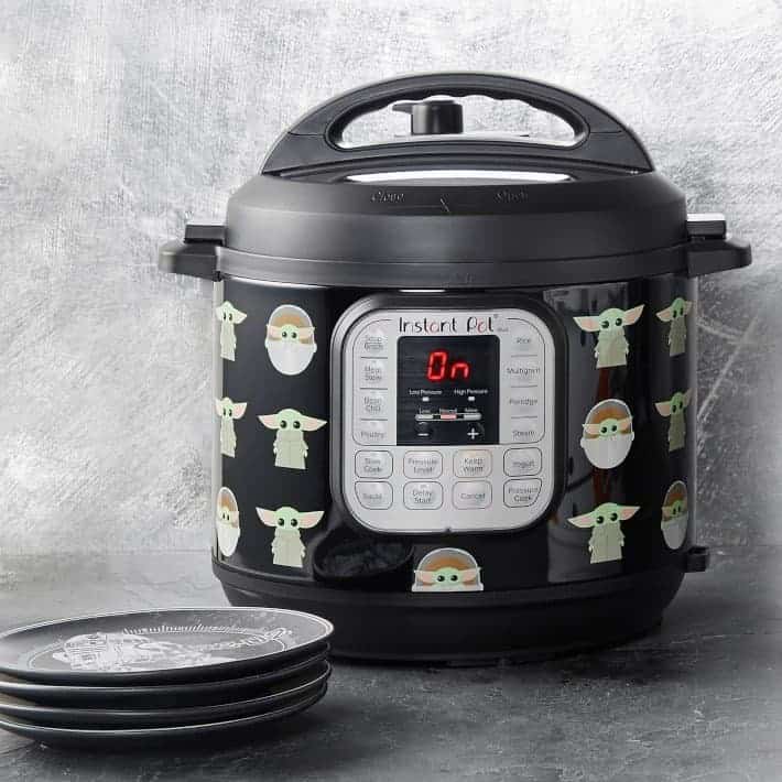 Star Wars Instant Pot Special Collection: Baby Yoda, R2D2, Chewbacca Instant  Pot