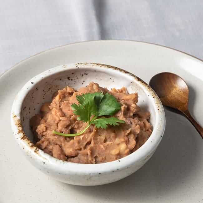 https://www.pressurecookrecipes.com/wp-content/uploads/2020/10/instant-pot-refried-beans-650.jpg