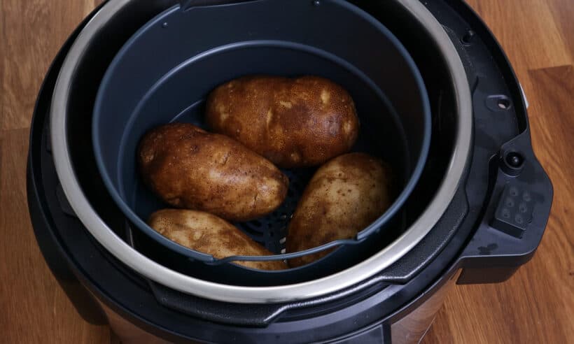 How To Make Pressure Cooker Baked Potatoes - The Schmidty Wife