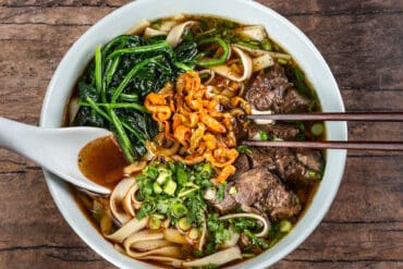 taiwanese beef noodle soup recipe | instant pot taiwanese beef noodle soup | pressure cooker taiwanese beef noodle soup | 台灣牛肉麵 | 紅燒牛肉麵 | instant pot recipes #AmyJacky #InstantPot #PressureCooker #beef #soup