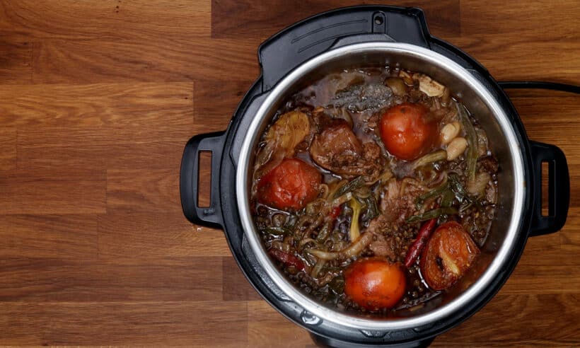 Taiwanese Beef Noodle Soup in Instant Pot