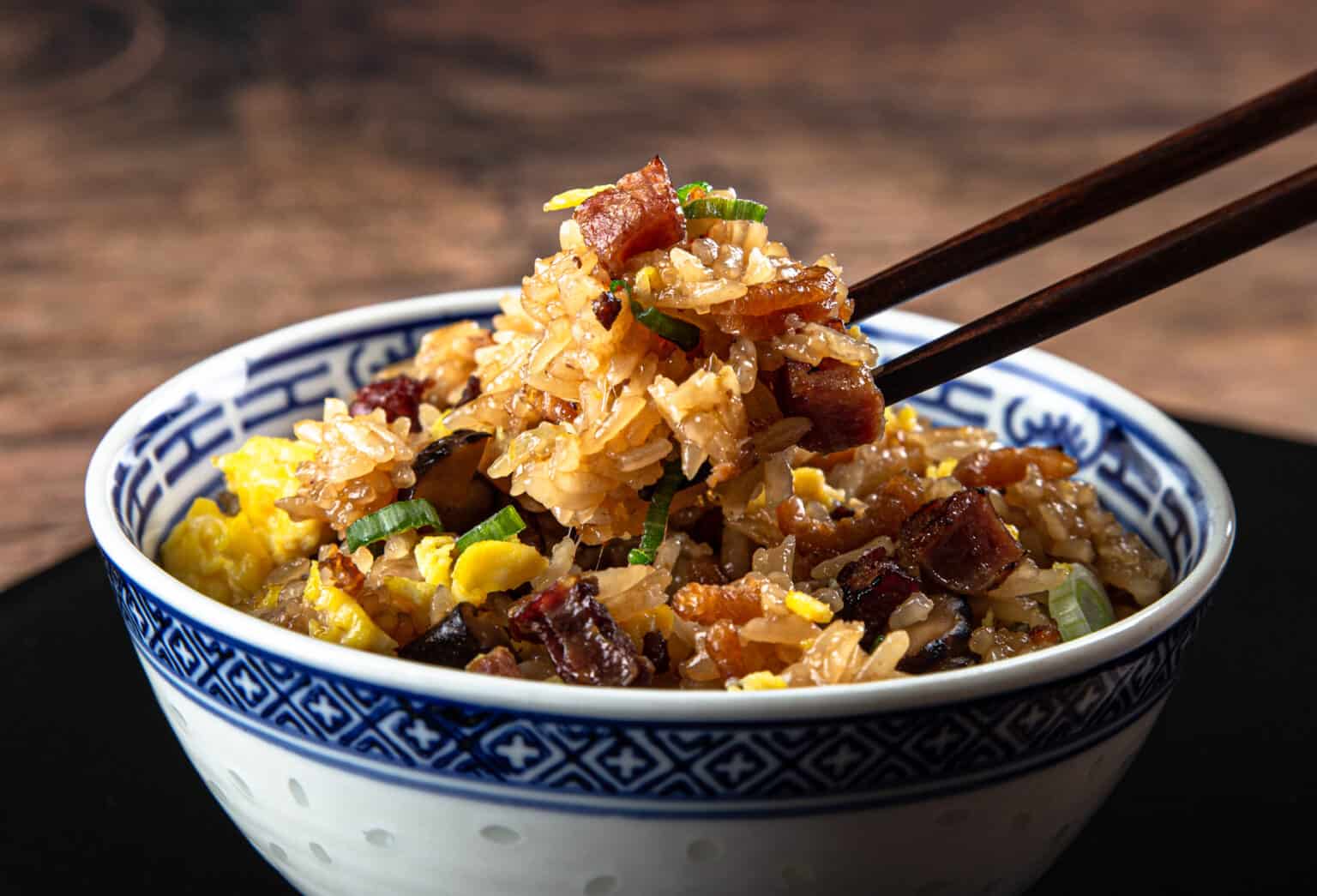 Instant Pot Chinese Sticky Rice (臘味糯米飯) Tested by Amy + Jacky