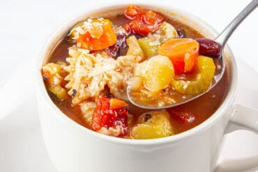 instant pot minestrone soup |  minestrone soup instant pot |  pressure cooker minestrone soup |  vegan minestrone soup