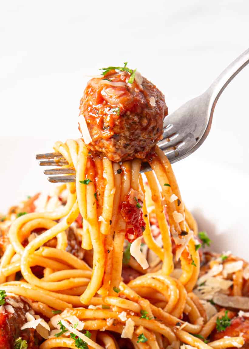 Spaghetti-Fleischbällchen aus dem Instant-Topf