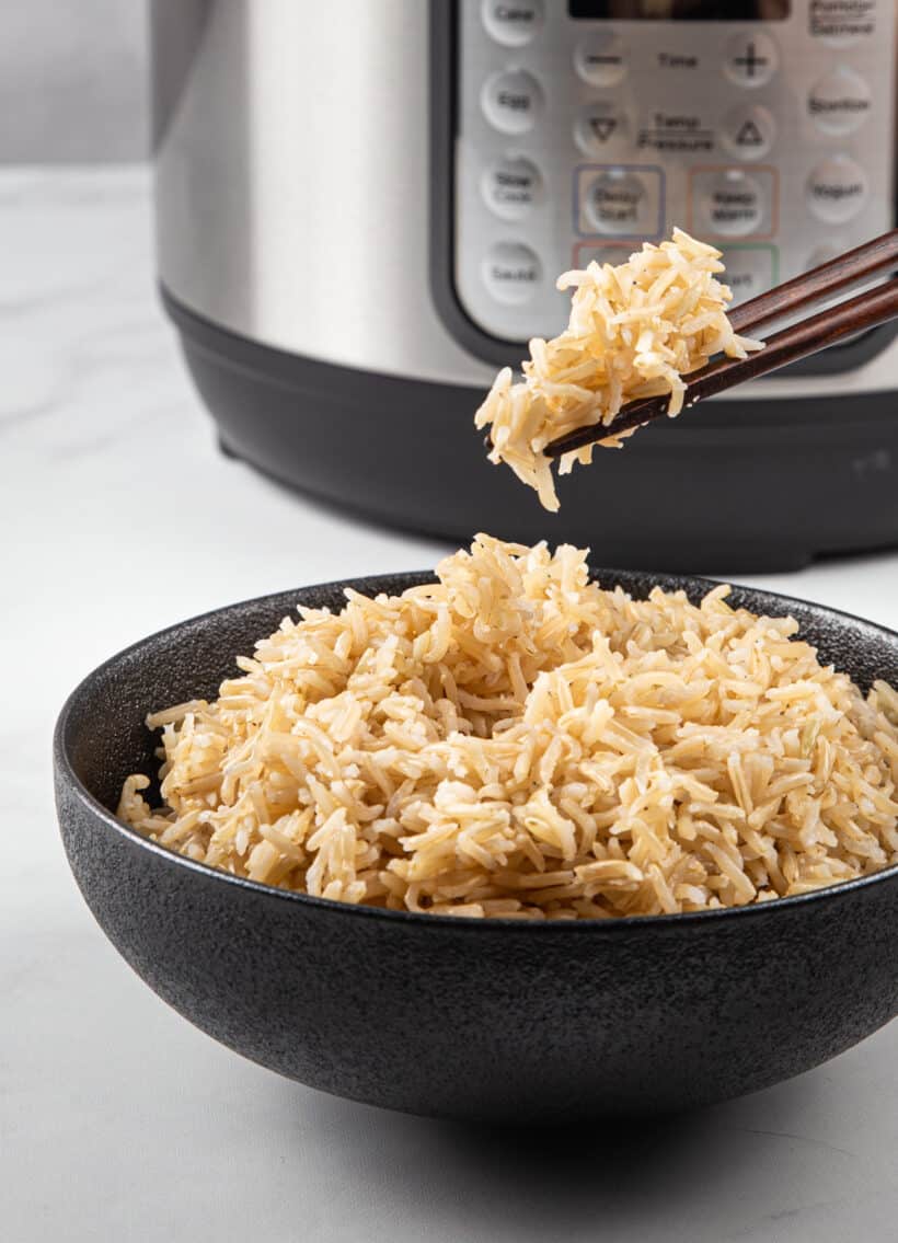 smeđa basmati riža instant lonac