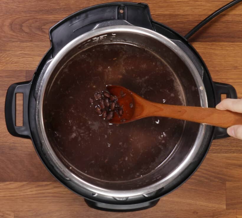 black beans pressure cooker