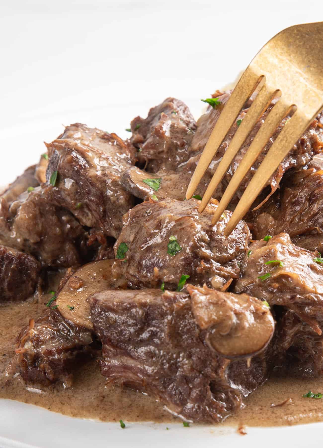 instant pot beef tips and gravy