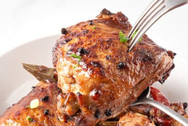 instant pot chicken adobo | filipino chicken adobo | adobo chicken instant pot | chicken adobo pressure cooker